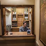 Kavalir Hotel 3*