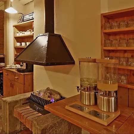 Kavalir Hotel