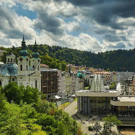 Kavalir Hotel