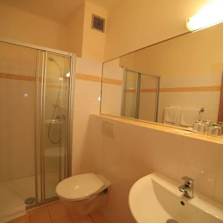 Kavalir Hotel