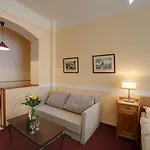 Kavalir Otel