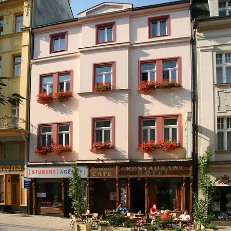 Hotel Kavalír Karlovy Vary